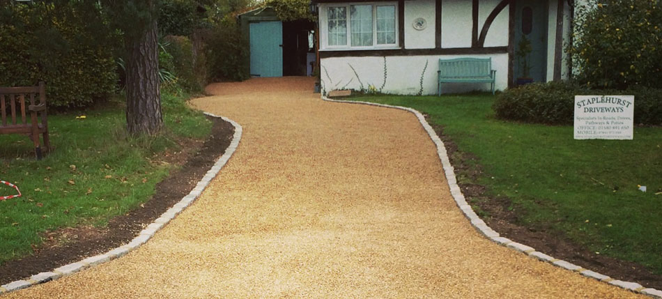 Staplehurst Driveways Tar and Chip 2015